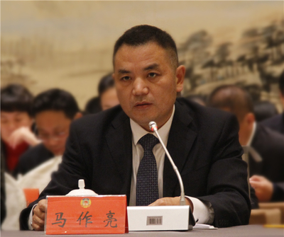 市政协九届三次会议联组讨论发言摘登